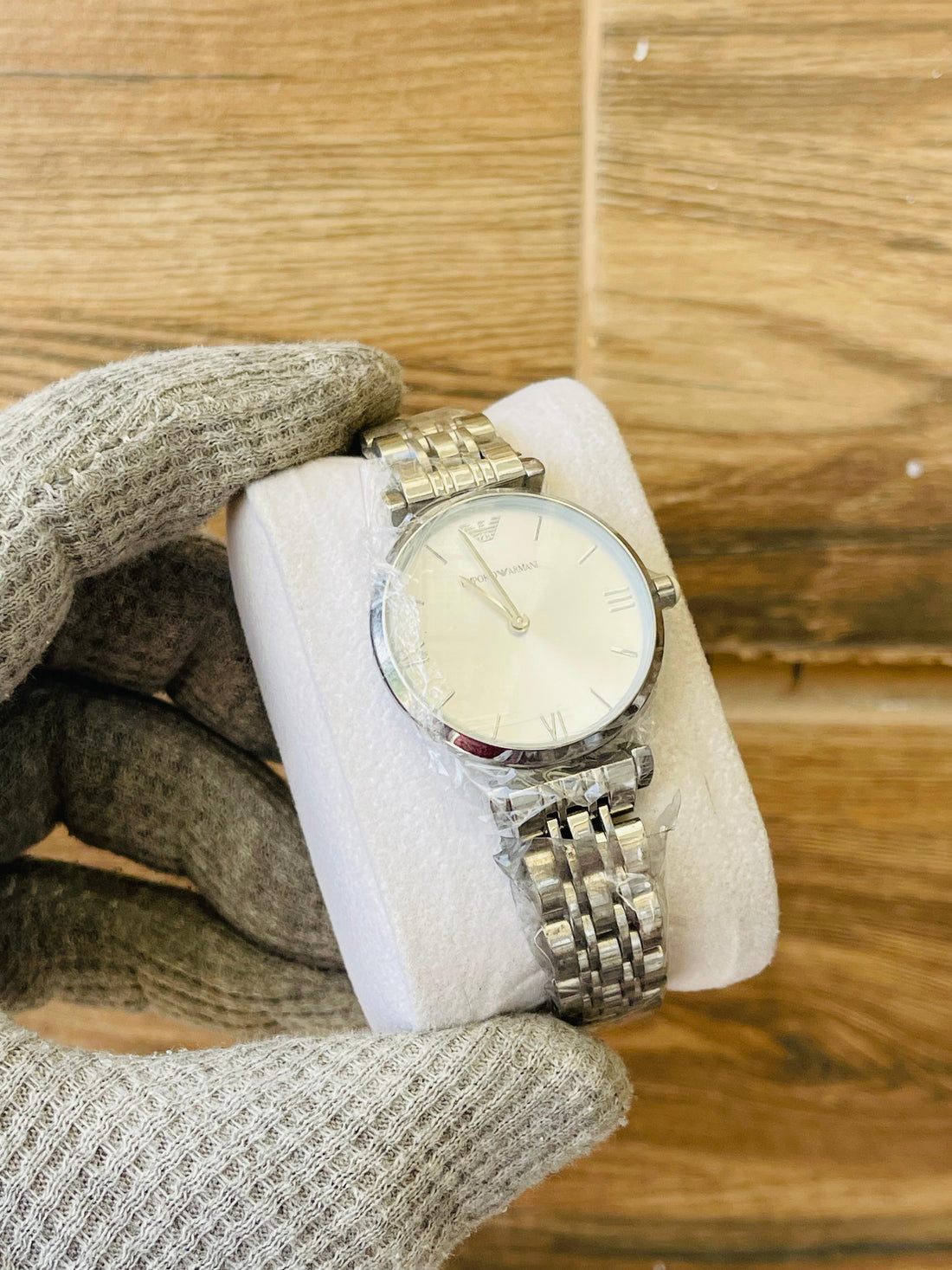 EMPORIO ARMANI Ladies White Dial Quartz Japan Watch