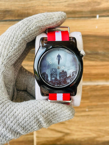 Moment Men's/ kid's Quartz Graphic Dial Japan Watch