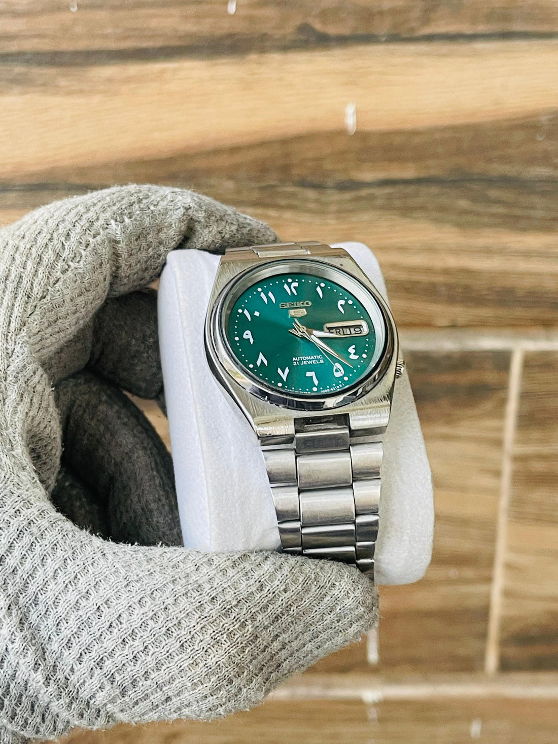 SEIKO 5 Men's Arabic Dial Automatic Japan Watch