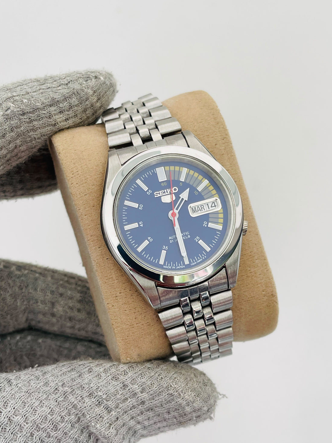 Seiko 5 Racer Men's Blue Dial Automatic Japan watch 7S26