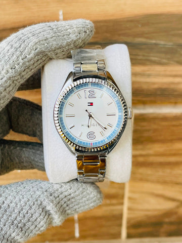 Tommy Hilfiger Women Quartz Japan Watch