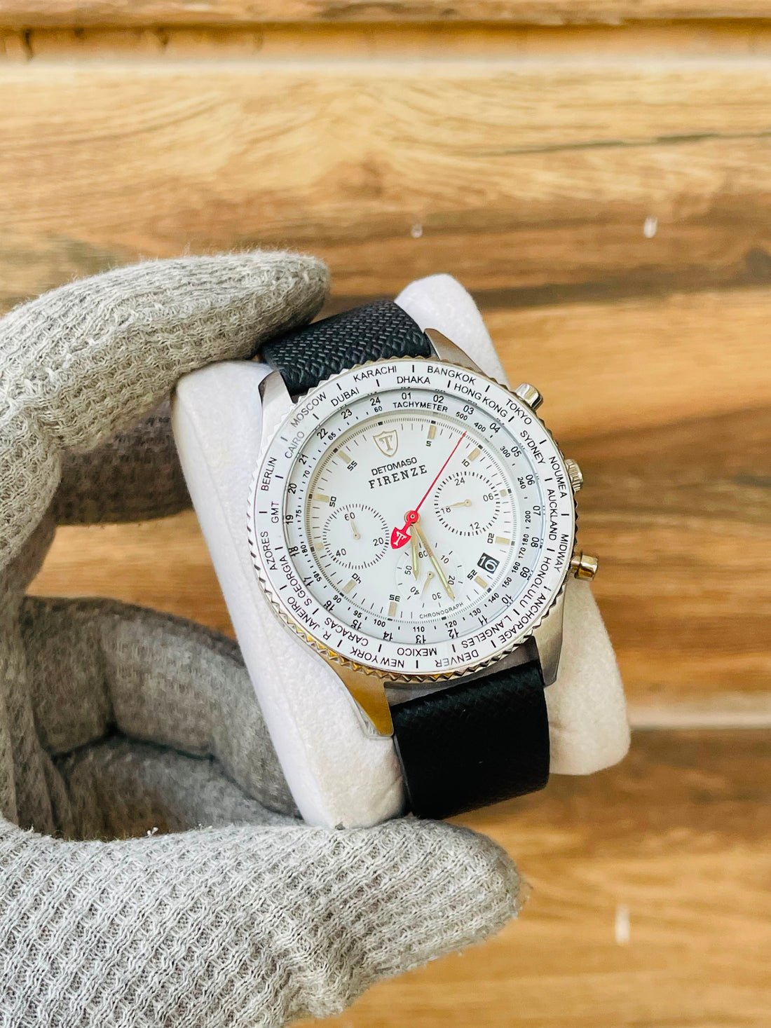 Detomaso Firenze Men's Quartz white Dial Chronograph watch
