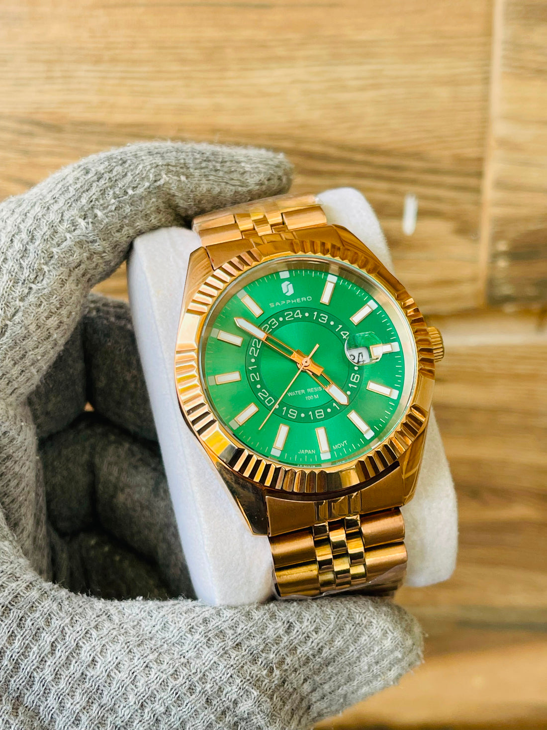 SAPPHERO Men's Quartz Green Dial Japan Watch
